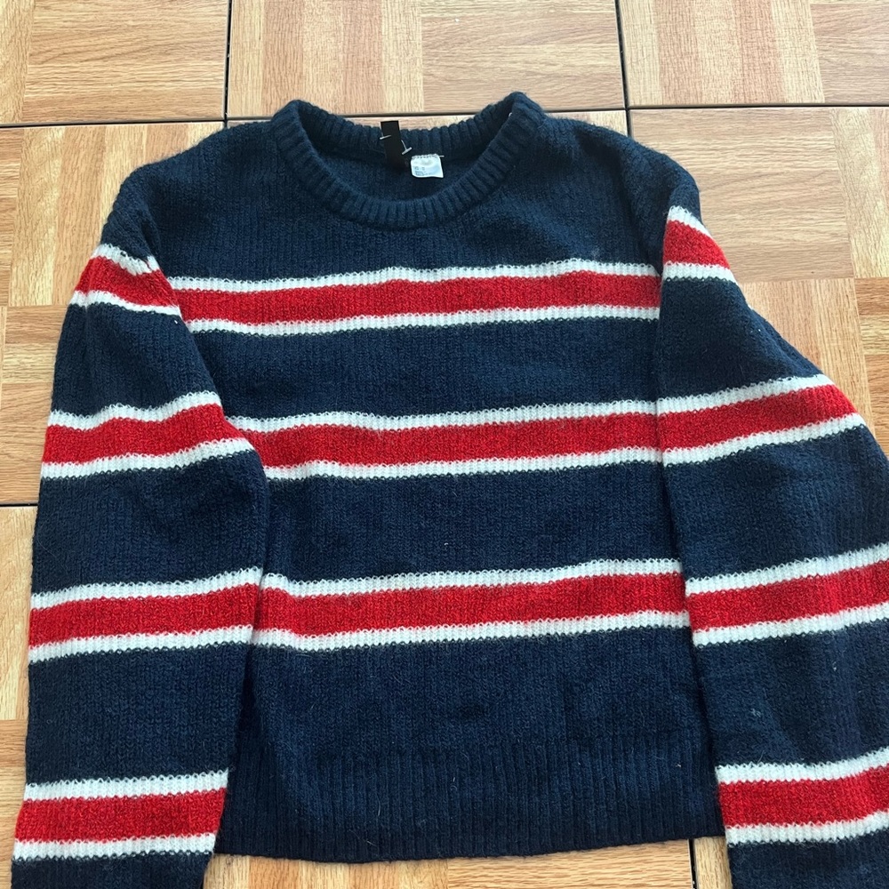 H&M sweater